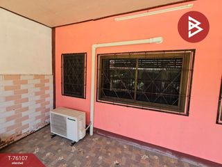 For sale 2 bed townhouse in Nong Phai, Phetchabun