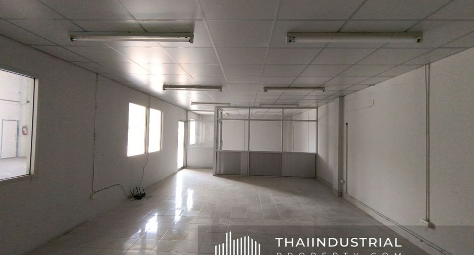 For rent warehouse in Ban Bueng, Chonburi