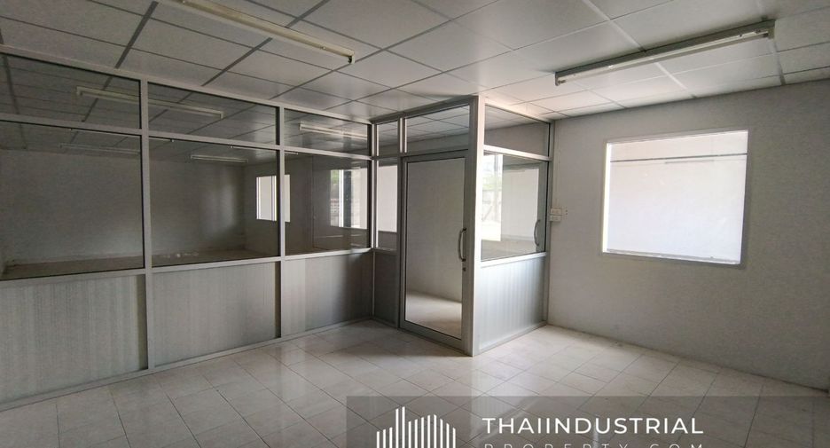 For rent warehouse in Ban Bueng, Chonburi