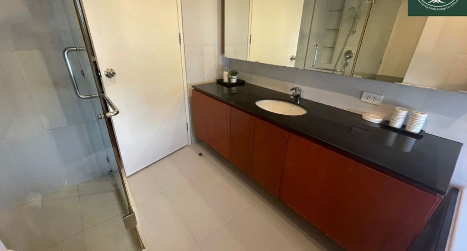 À louer 2 chambres condo à Sathon, Bangkok