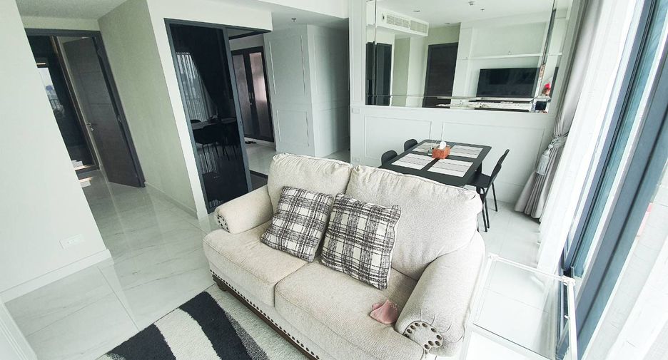 For rent 3 bedrooms condo in Watthana, Bangkok