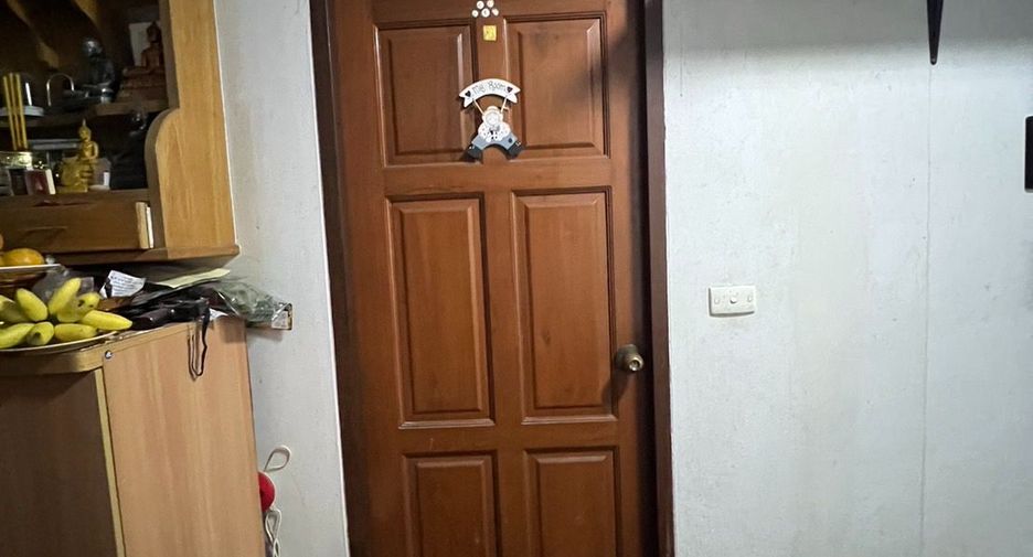 For sale 4 bedrooms house in Bang Khae, Bangkok