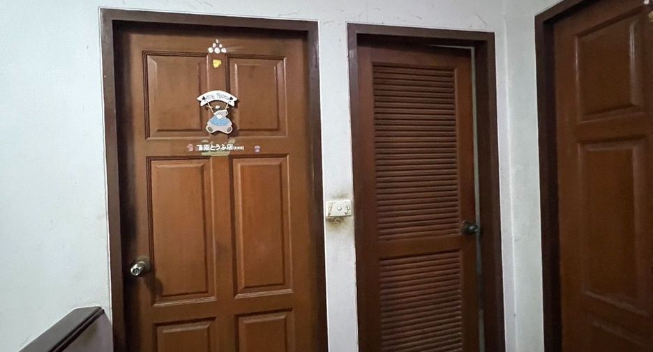 For sale 4 bedrooms house in Bang Khae, Bangkok