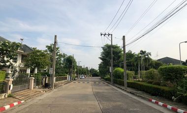 For sale 4 Beds house in Bang Khae, Bangkok