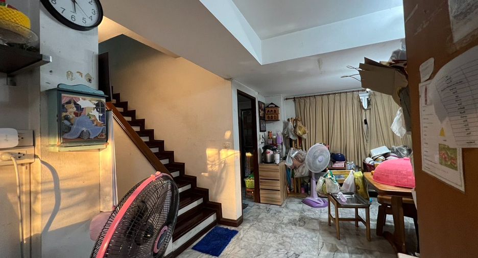 For sale 4 bedrooms house in Bang Khae, Bangkok