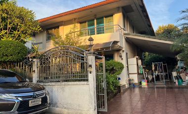 For sale 4 Beds house in Bang Khae, Bangkok