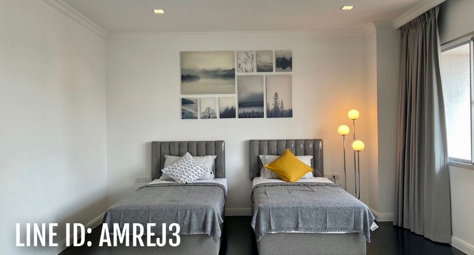For rent 4 bedrooms apartment in Yan Nawa, Bangkok