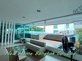 For sale 1 bed condo in Phra Khanong, Bangkok