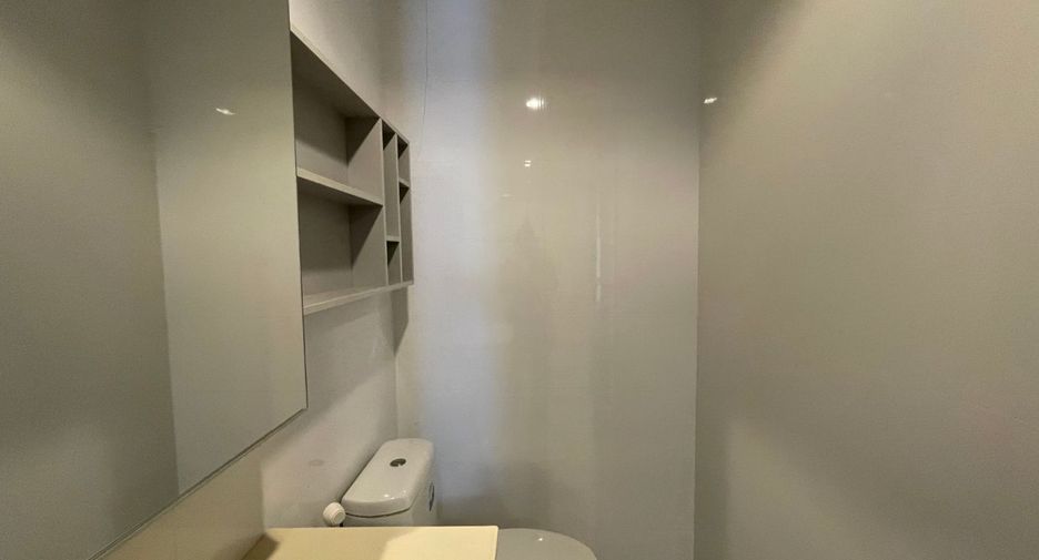 Condo en alquiler de 2 habitaciones en Watthana, Bangkok