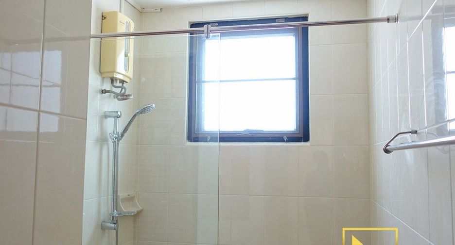 For rent 4 ベッドルーム house in Watthana, Bangkok