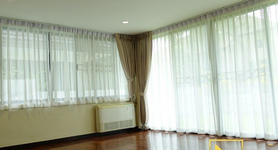 For rent 4 ベッドルーム house in Watthana, Bangkok