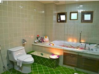 Hotel en venta de 11 habitaciones en Mueang Chiang Mai, Chiang Mai