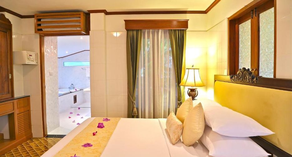 For sale 11 ベッドルーム hotel in Mueang Chiang Mai, Chiang Mai