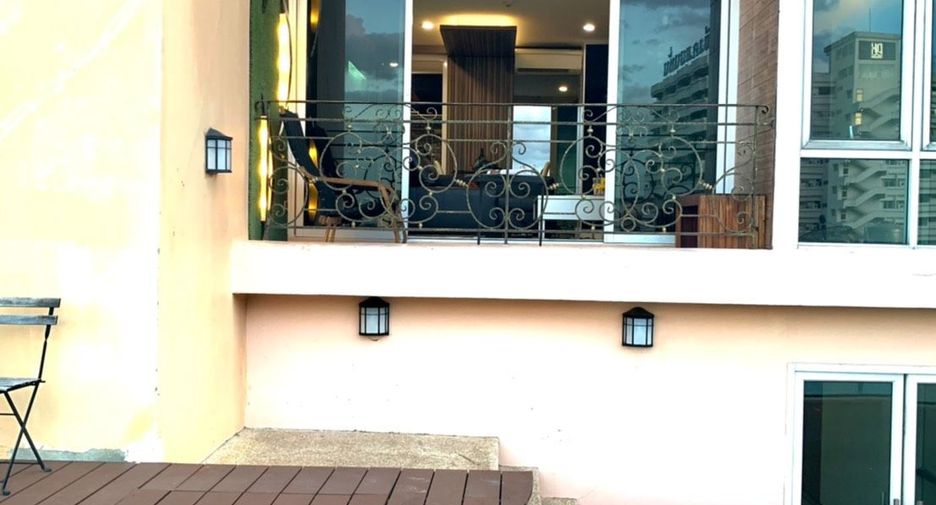 Wohnung zum Kauf mit 2 Zimmer in Huai Khwang, Bangkok