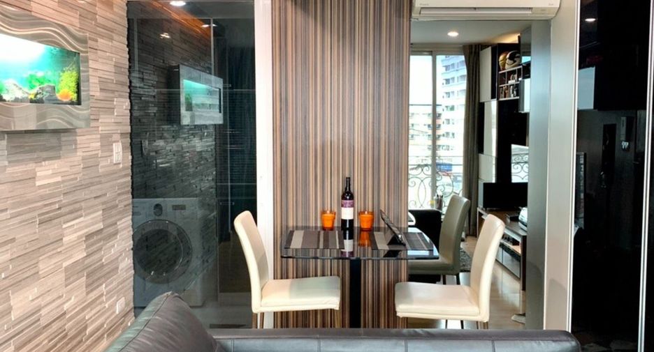 Wohnung zum Kauf mit 2 Zimmer in Huai Khwang, Bangkok