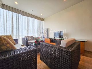 For sale 2 bed condo in Yan Nawa, Bangkok