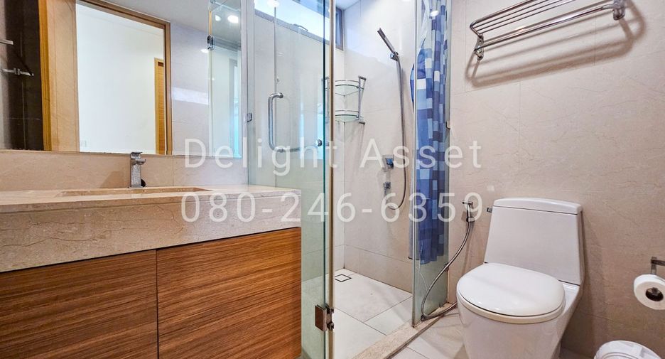For sale 2 bedrooms condo in Yan Nawa, Bangkok