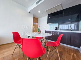 For sale 2 bed condo in Yan Nawa, Bangkok