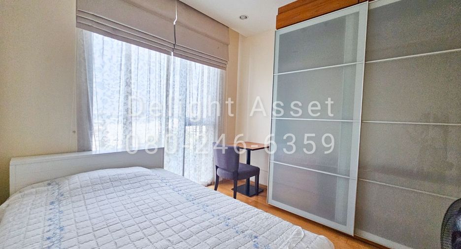 For sale 2 bedrooms condo in Yan Nawa, Bangkok