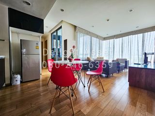 For sale 2 bed condo in Yan Nawa, Bangkok