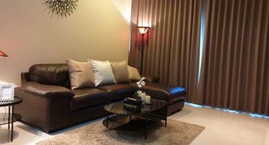 For rent and for sale 1 bed condo in Watthana, Bangkok