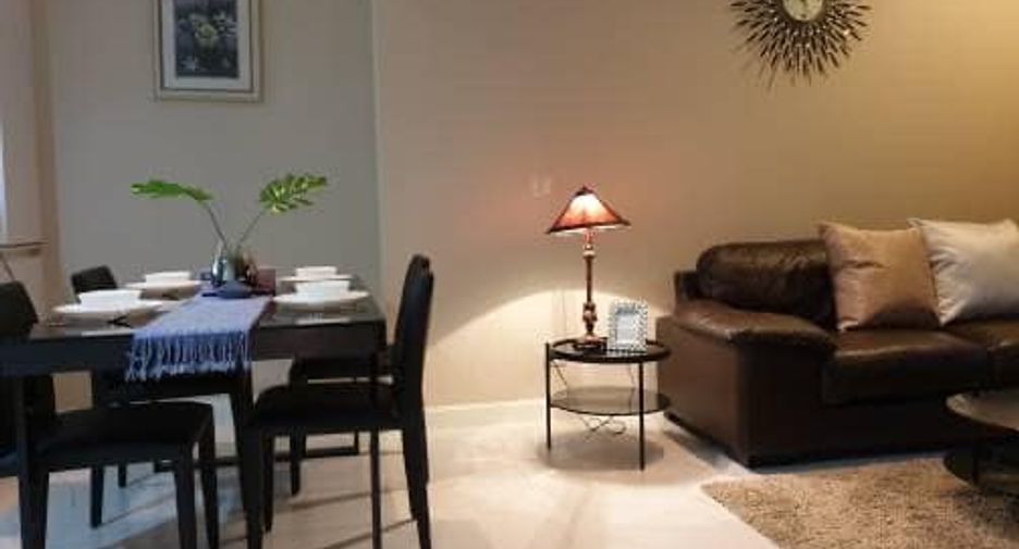 For rent and for sale 1 bed condo in Watthana, Bangkok