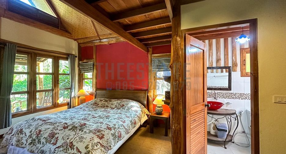 For sale 13 ベッドルーム retail Space in Chiang Dao, Chiang Mai