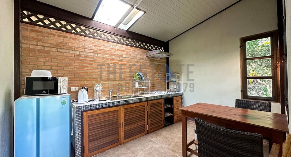 For sale 13 ベッドルーム retail Space in Chiang Dao, Chiang Mai
