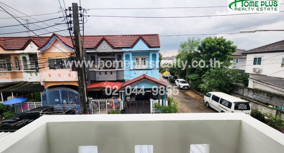 For sale 2 ベッドルーム townhouse in Thanyaburi, Pathum Thani