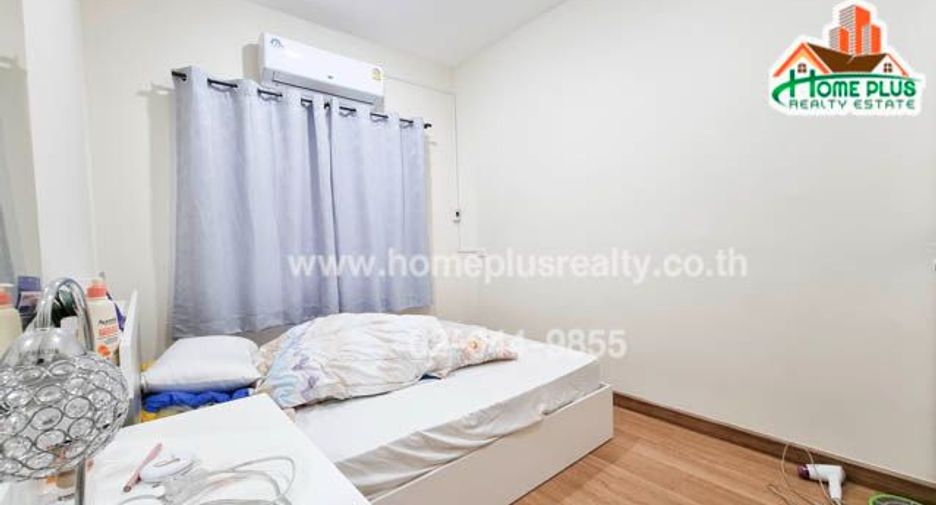 For sale 4 bedrooms townhouse in Khlong Sam Wa, Bangkok