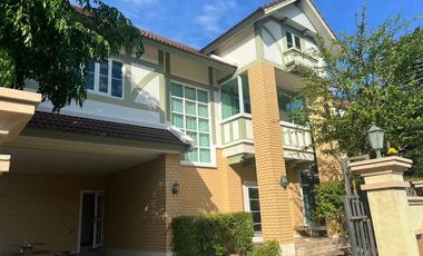For rent 4 Beds house in Lat Phrao, Bangkok