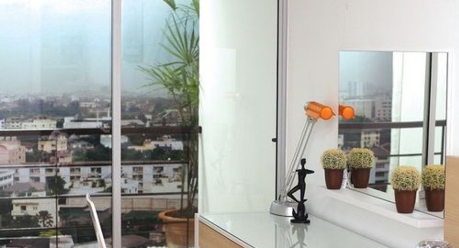 For sale 1 bed condo in Mueang Nonthaburi, Nonthaburi