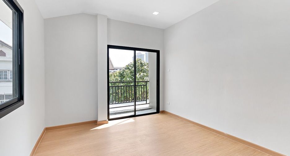 Casa en venta de 3 habitaciones en Bang Bua Thong, Nonthaburi