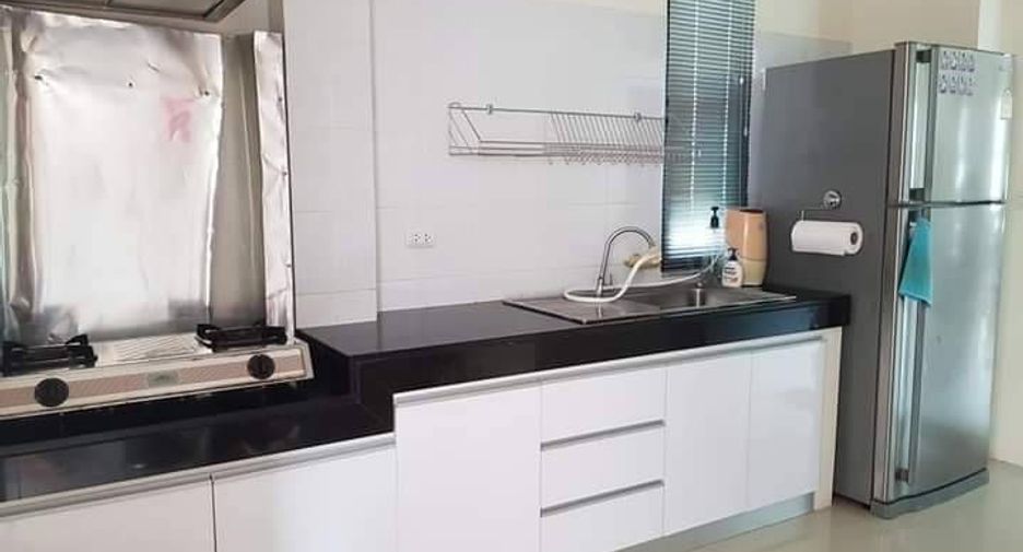 For rent 3 bedrooms apartment in Bang Phli, Samut Prakan