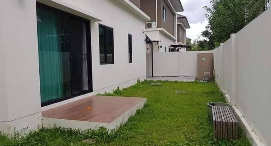 For rent 3 bedrooms apartment in Bang Phli, Samut Prakan