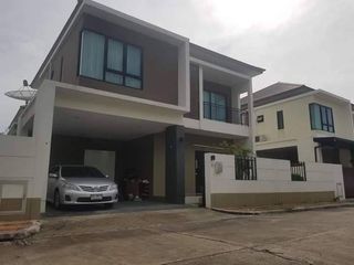 For rent 3 bedrooms apartment in Bang Phli, Samut Prakan
