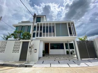 For sale 6 Beds house in San Sai, Chiang Mai