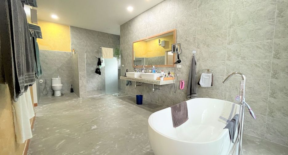 For sale 4 Beds house in Takua Pa, Phang Nga