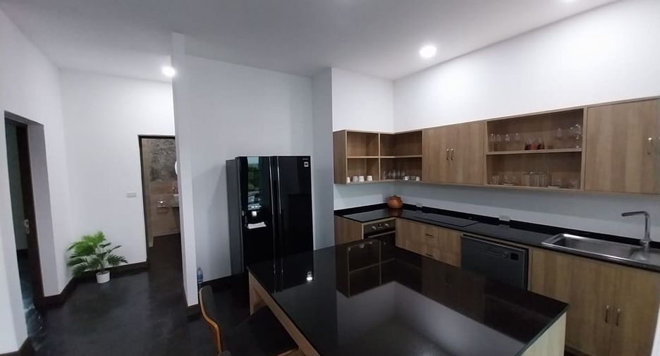 For sale 4 bedrooms house in Takua Pa, Phang Nga