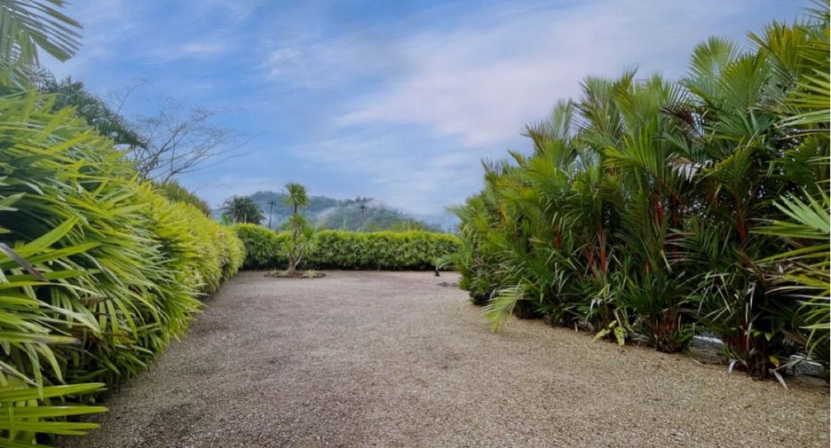 For sale 4 Beds house in Takua Pa, Phang Nga