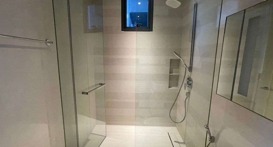 For rent and for sale 2 bedrooms condo in Khlong Toei, Bangkok