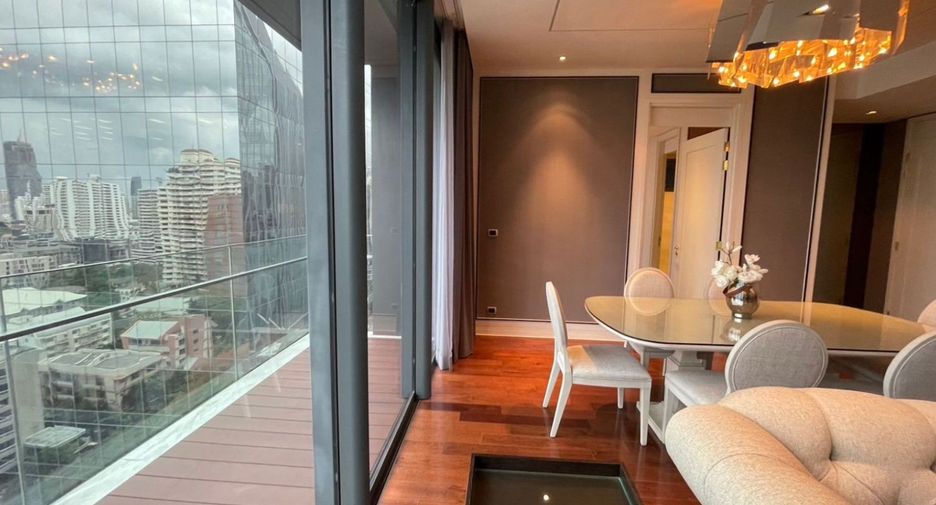 For rent and for sale 2 bedrooms condo in Khlong Toei, Bangkok