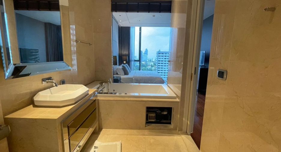 For rent and for sale 2 bedrooms condo in Khlong Toei, Bangkok