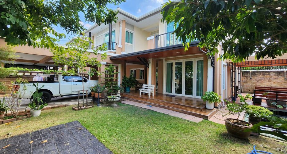 For sale 6 bed house in Suan Luang, Bangkok