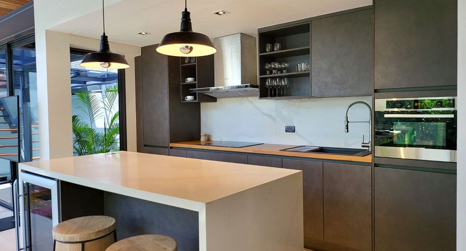 For sale 3 bedrooms house in Thalang, Phuket