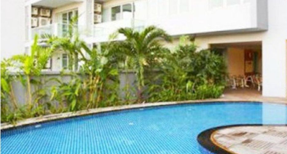 For sale 3 bedrooms condo in Yan Nawa, Bangkok