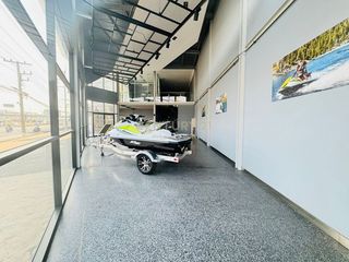 For rent and for sale 4 bed retail Space in Mueang Samut Sakhon, Samut Sakhon