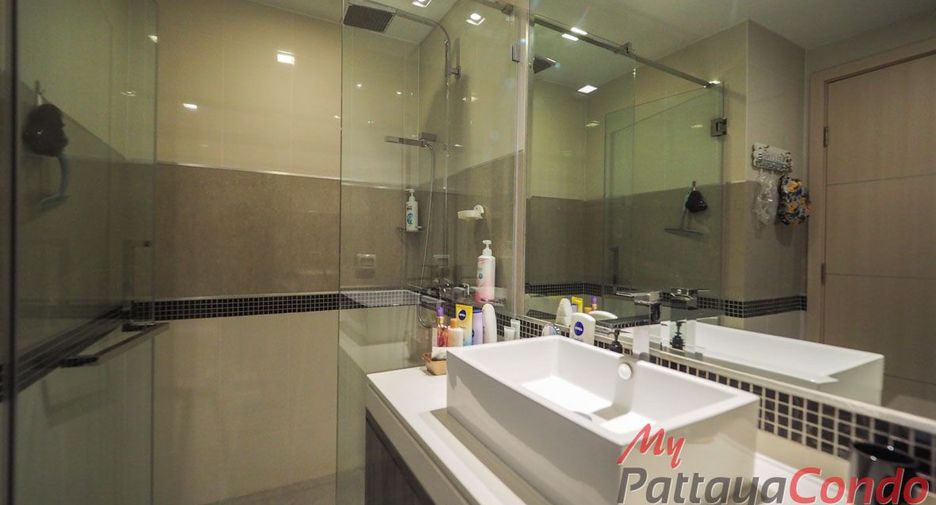 Wohnung zum Kauf mit Studio in Bang Lamung, Chonburi