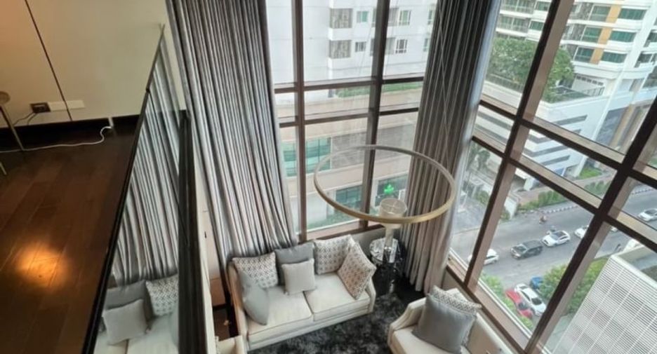 Condo en alquiler de 1 habitaciones en Khlong Toei, Bangkok