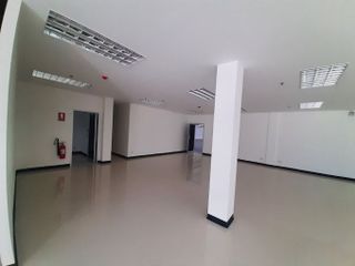 For rent 10 bed warehouse in Si Racha, Chonburi